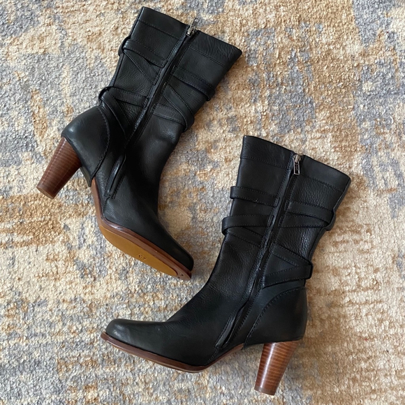 UGG Caroline High Heel Boot Black US 7 - Picture 2 of 8